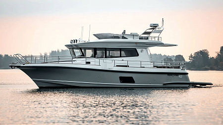 Катер Nord Star 42+ Fly